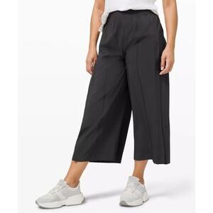 Lululemon Wanderer Culotte Black Wide Leg Pants Size 12